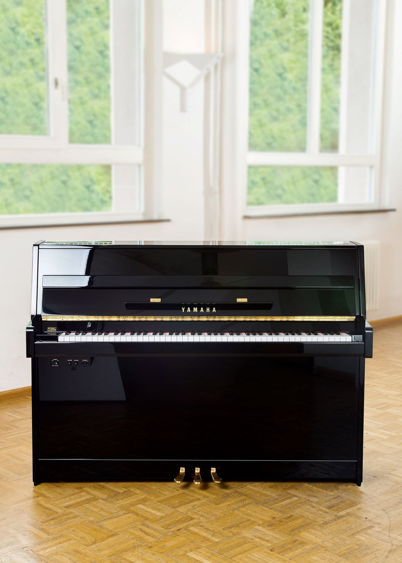 Klavier Yamaha B1/C-110 gebraucht